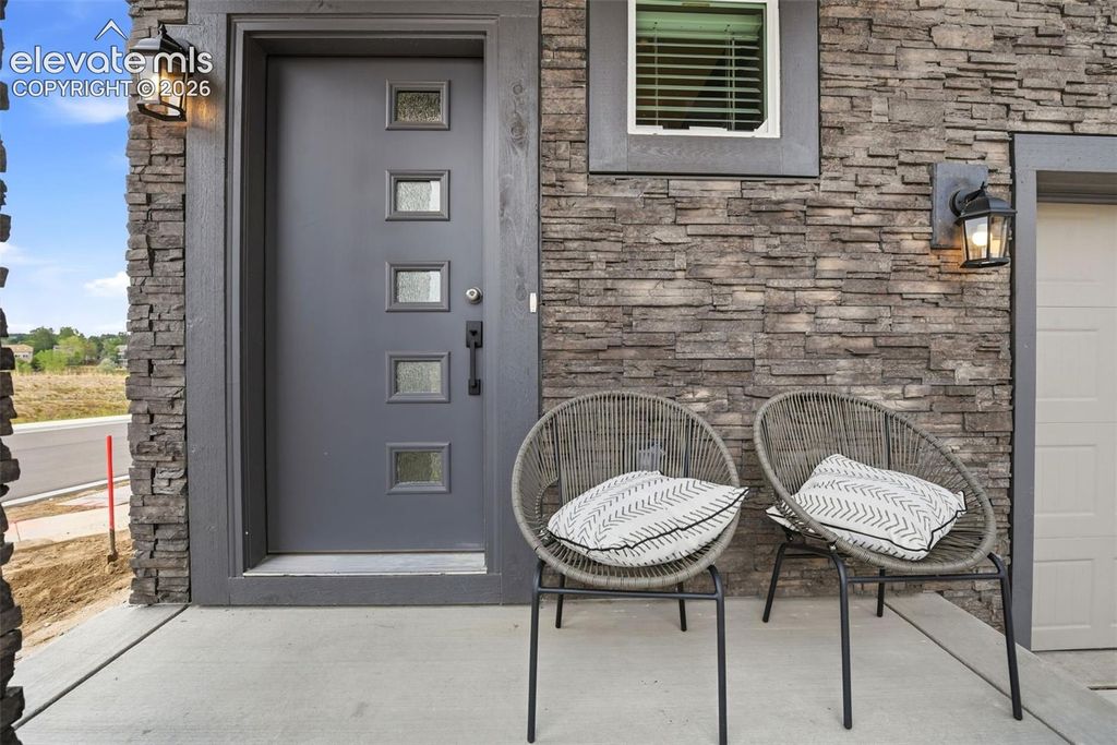 3305 Day Dream View, Colorado Springs, CO 80922 — photo 5