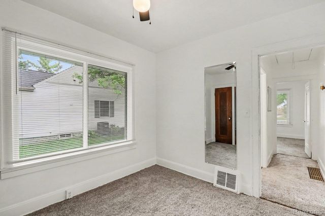 2200 S Term Street, Burton, MI 48519