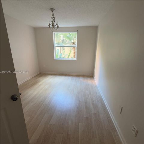 17150 N Bay Road 2319, Sunny Isles Beach, FL 33160