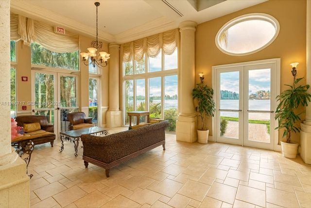 17150 N Bay Road 2319, Sunny Isles Beach, FL 33160
