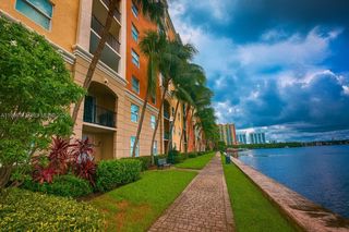17150 N Bay Road 2319, Sunny Isles Beach, FL 33160
