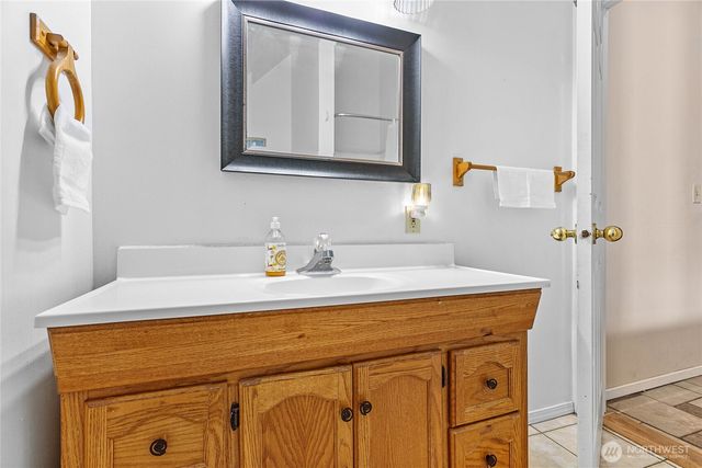 5581 2nd Avenue, Ferndale, WA 98248