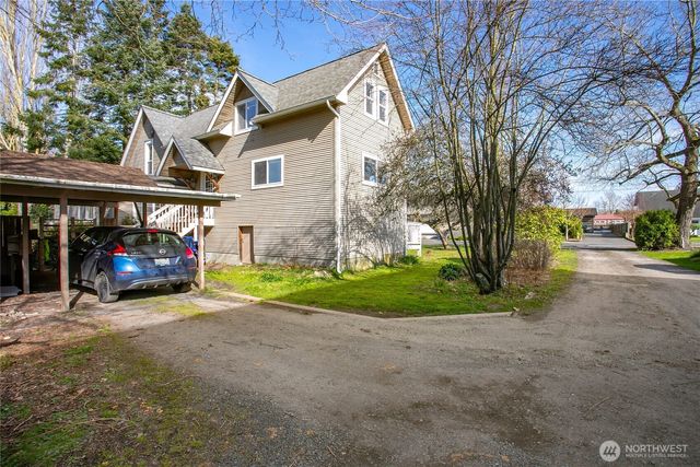 5581 2nd Avenue, Ferndale, WA 98248