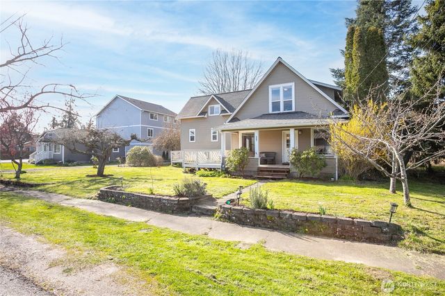 5581 2nd Avenue, Ferndale, WA 98248