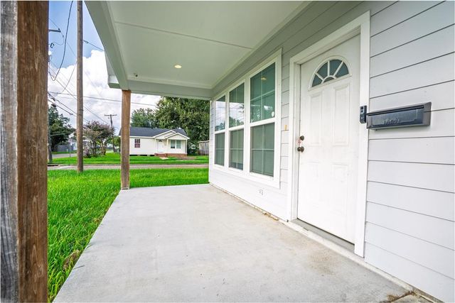 2719 Center Street, Lake Charles, LA 70601