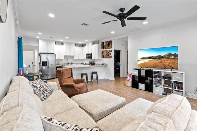 2719 Center Street, Lake Charles, LA 70601