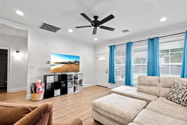 2719 Center Street, Lake Charles, LA 70601