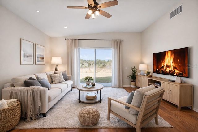 8806 SANDY PLAINS DRIVE, Riverview, FL 33578