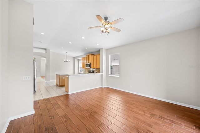 8806 SANDY PLAINS DRIVE, Riverview, FL 33578