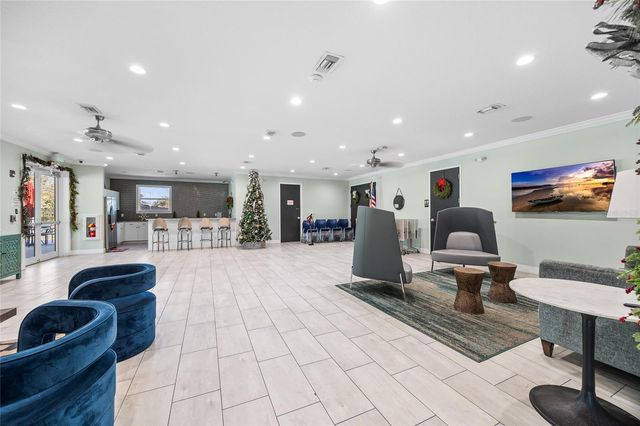 8806 SANDY PLAINS DRIVE, Riverview, FL 33578