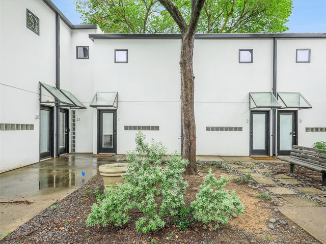 4242 Buena Vista Street 21, Dallas, TX 75205