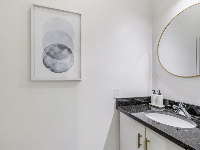 4242 Buena Vista Street 21, Dallas, TX 75205