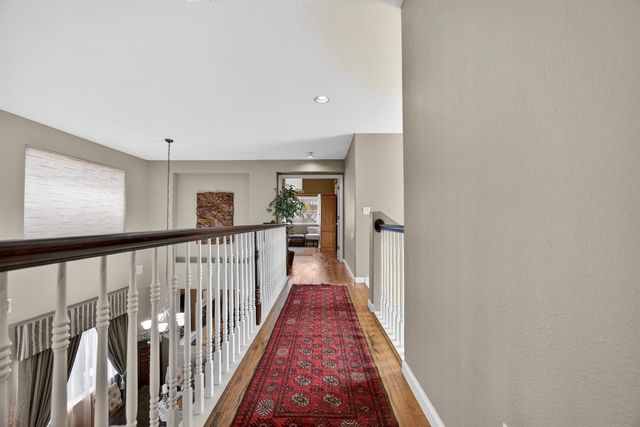 3816 Babson Dr, Elk Grove, CA 95758