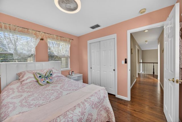 3816 Babson Dr, Elk Grove, CA 95758