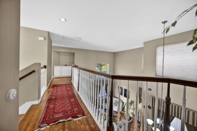 3816 Babson Dr, Elk Grove, CA 95758