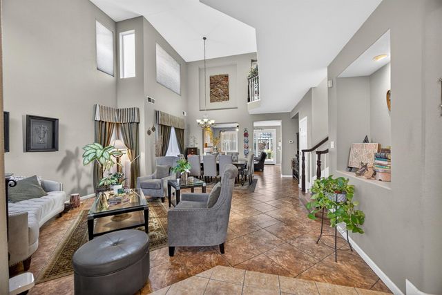 3816 Babson Dr, Elk Grove, CA 95758