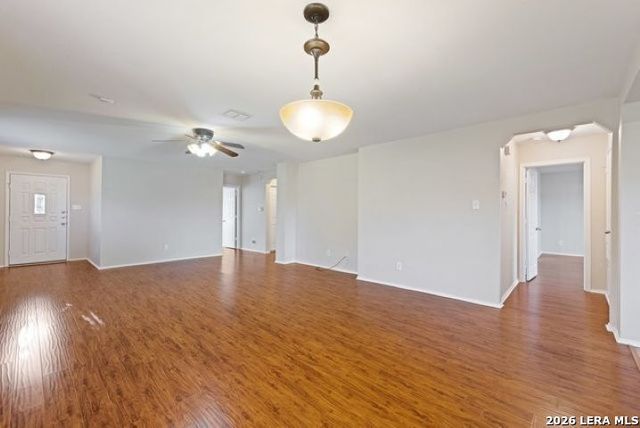 160 KAYLEE CHASE, Cibolo, TX 78108