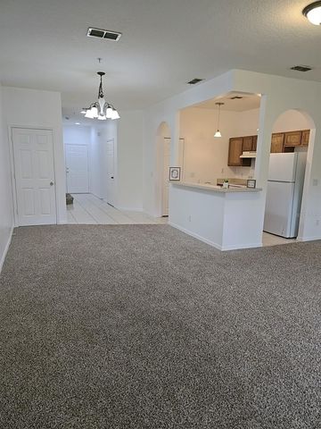 1124 N FAIRWAY DRIVE, Apopka, FL 32712