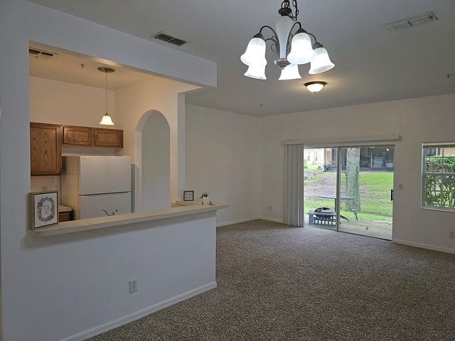 1124 N FAIRWAY DRIVE, Apopka, FL 32712
