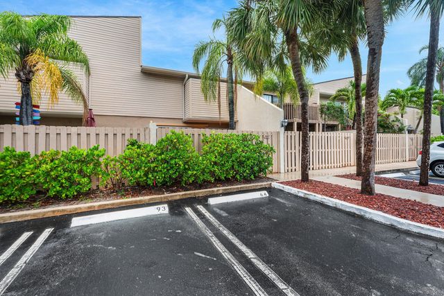 612 Executive Center Drive 107, West Palm Beach, FL 33401