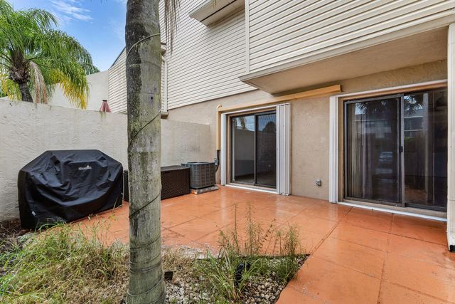 612 Executive Center Drive 107, West Palm Beach, FL 33401