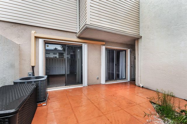 612 Executive Center Drive 107, West Palm Beach, FL 33401