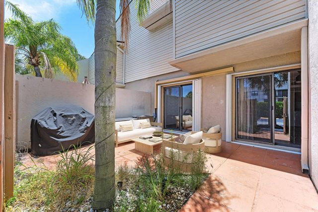 612 Executive Center Drive 107, West Palm Beach, FL 33401