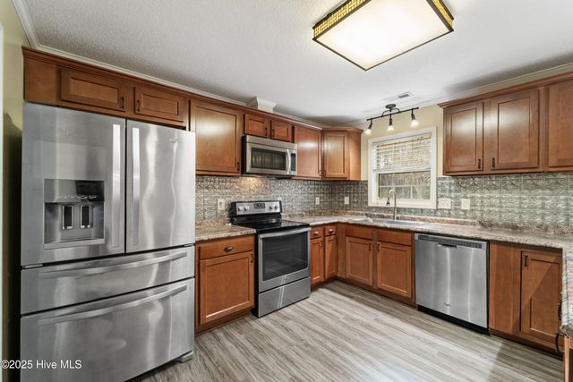 282 Faison W Mcgowan Road, Kenansville, NC 28349