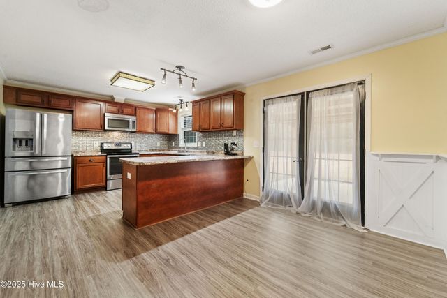 282 Faison W Mcgowan Road, Kenansville, NC 28349