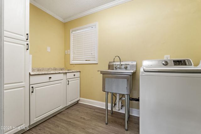 282 Faison W Mcgowan Road, Kenansville, NC 28349