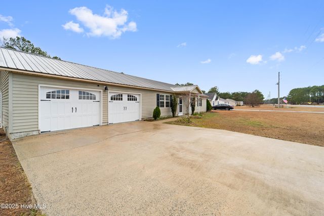 282 Faison W Mcgowan Road, Kenansville, NC 28349