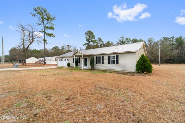 282 Faison W Mcgowan Road, Kenansville, NC 28349