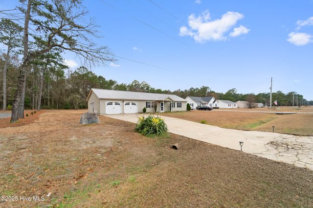 282 Faison W Mcgowan Road, Kenansville, NC 28349
