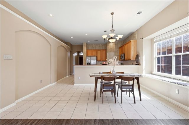 5517 LONGHORN Drive, The Colony, TX 75056