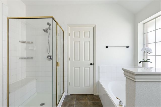 5517 LONGHORN Drive, The Colony, TX 75056