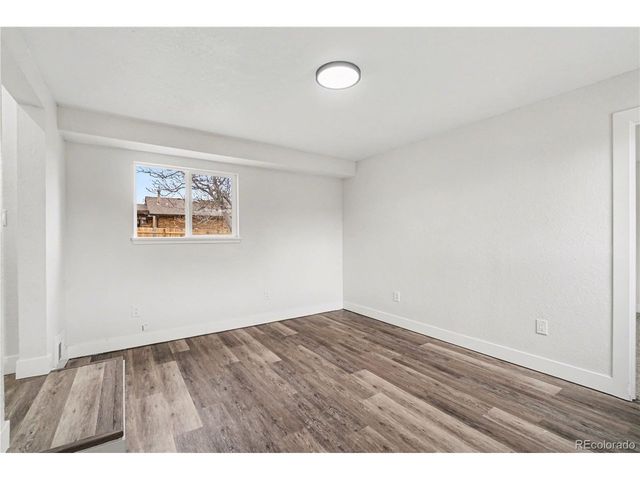 440 S Pine St, Keenesburg, CO 80643