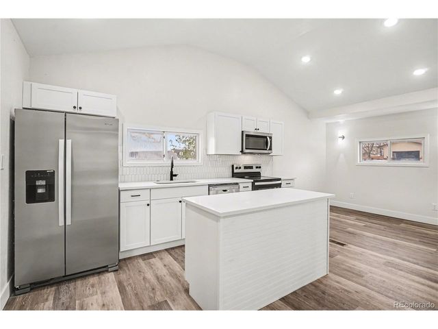 440 S Pine St, Keenesburg, CO 80643