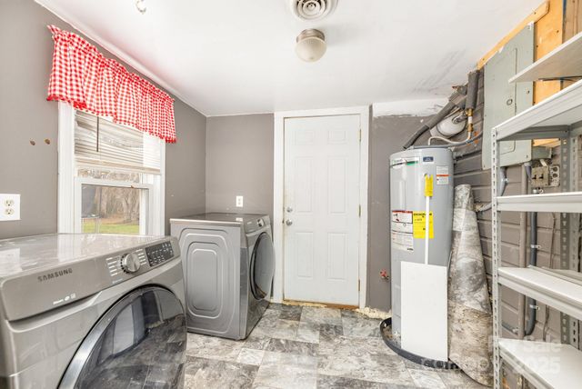 12056 E Old US 64 Highway, Lexington, NC 27292