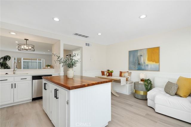 25885 Trabuco, Lake Forest, CA 92630