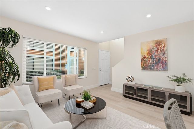 25885 Trabuco, Lake Forest, CA 92630