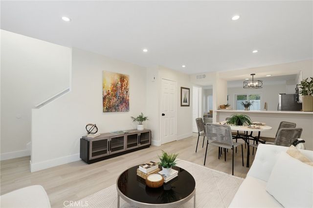 25885 Trabuco, Lake Forest, CA 92630