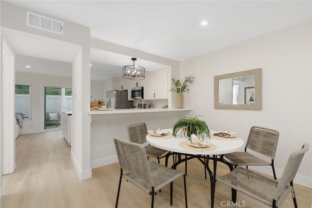 25885 Trabuco, Lake Forest, CA 92630