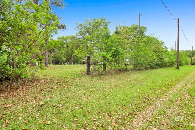 1060 Dawes Road, Mobile, AL 36695