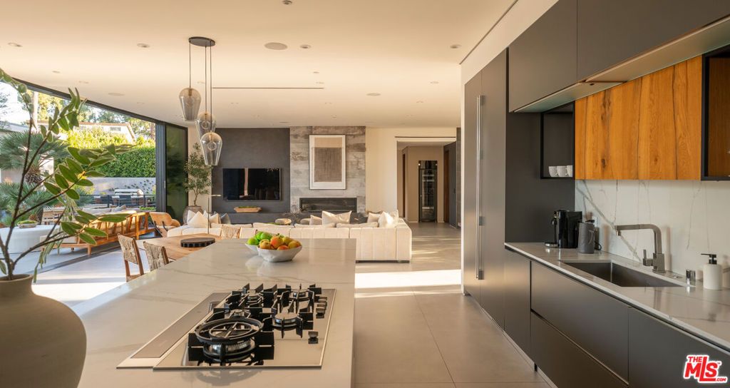 1632 Stradella Road, Los Angeles, CA 90077 — photo 5