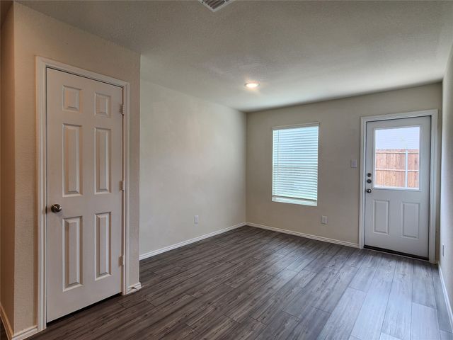 1427 Ganado Drive, Forney, TX 75126