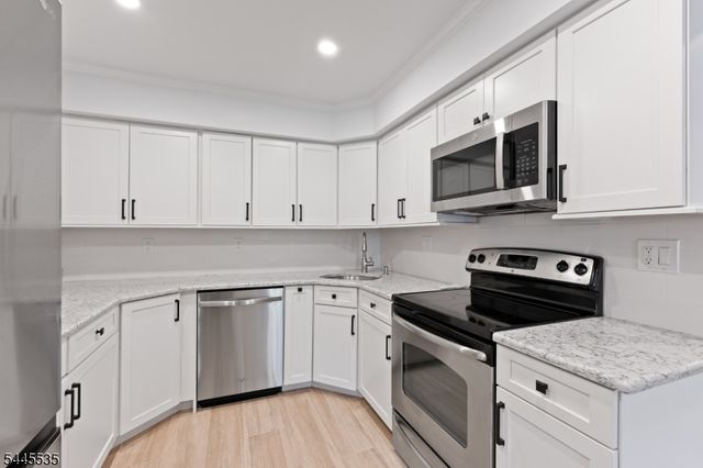 40 Wareham Ct 40, Scotch Plains Twp., NJ 07076