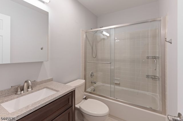 40 Wareham Ct 40, Scotch Plains Twp., NJ 07076