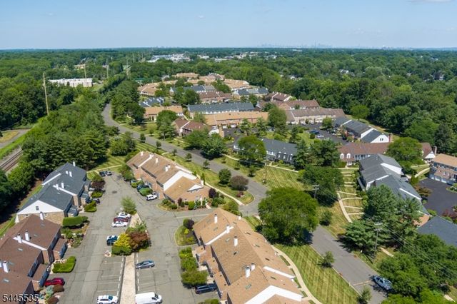 40 Wareham Ct 40, Scotch Plains Twp., NJ 07076