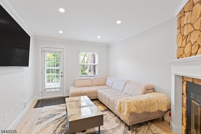 40 Wareham Ct 40, Scotch Plains Twp., NJ 07076