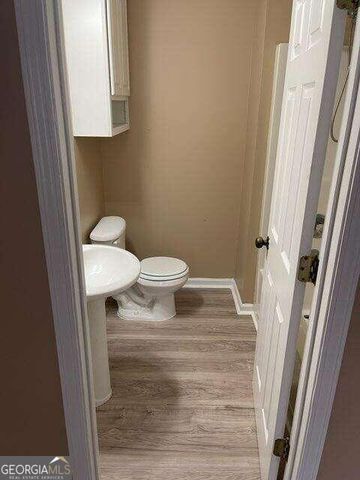 6111 Camden Forrest Drive, Riverdale, GA 30274